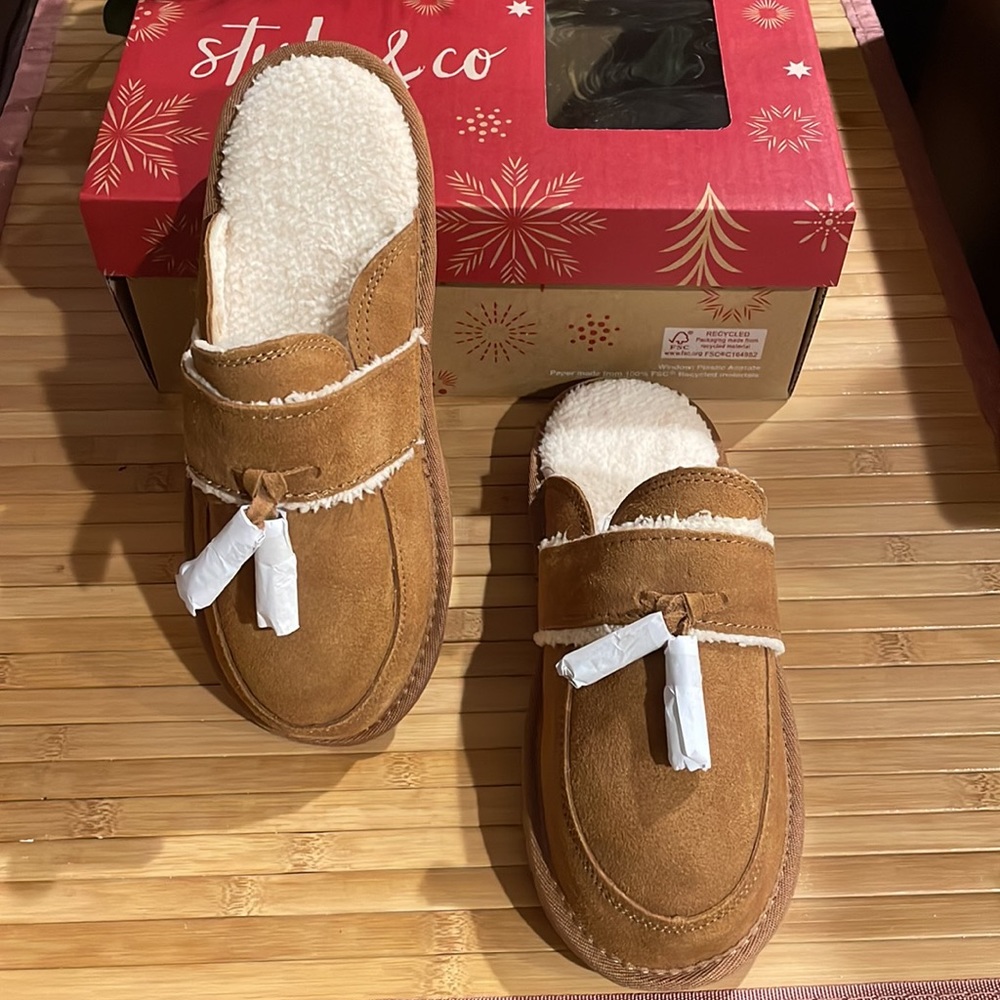 Camel Faux Suede Sherpa Slippers Cozy Fall House Shoes Warm Tassel Detail